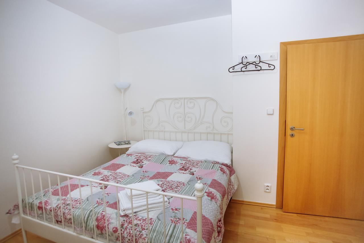Beautiful Apartment In Central Residence Prag Eksteriør billede